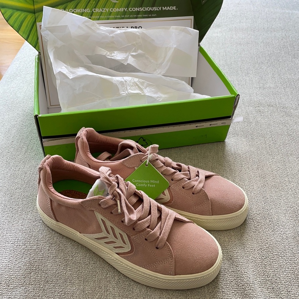 Cariuma Catiba Pro in Rose / Ivory